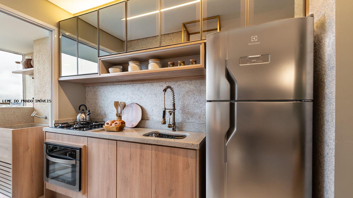 Casa à venda com 2 quartos, 45m² - Foto 26