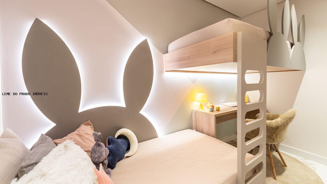 Casa à venda com 2 quartos, 45m² - Foto 14