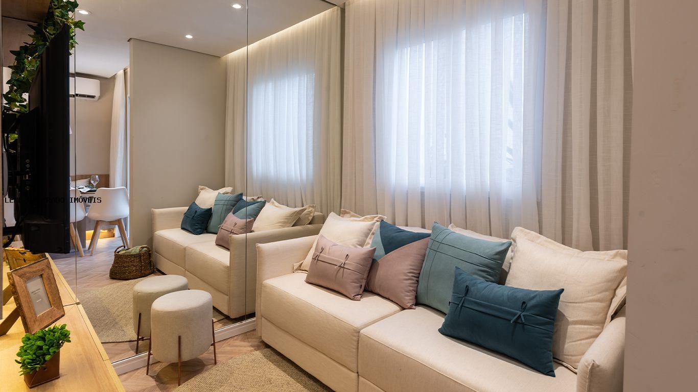 Casa à venda com 2 quartos, 37m² - Foto 9