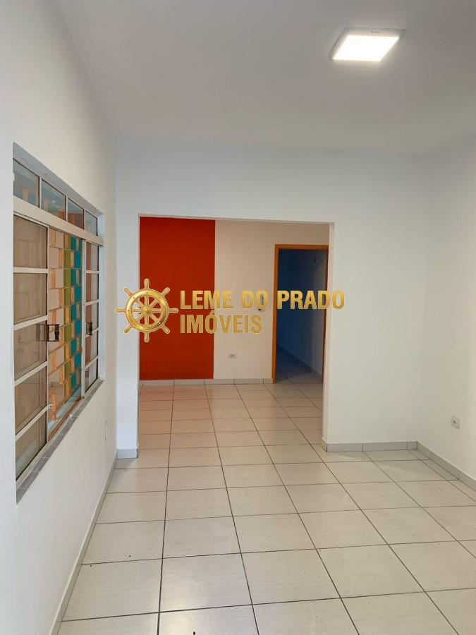 Sobrado para alugar com 2 quartos, 250m² - Foto 6