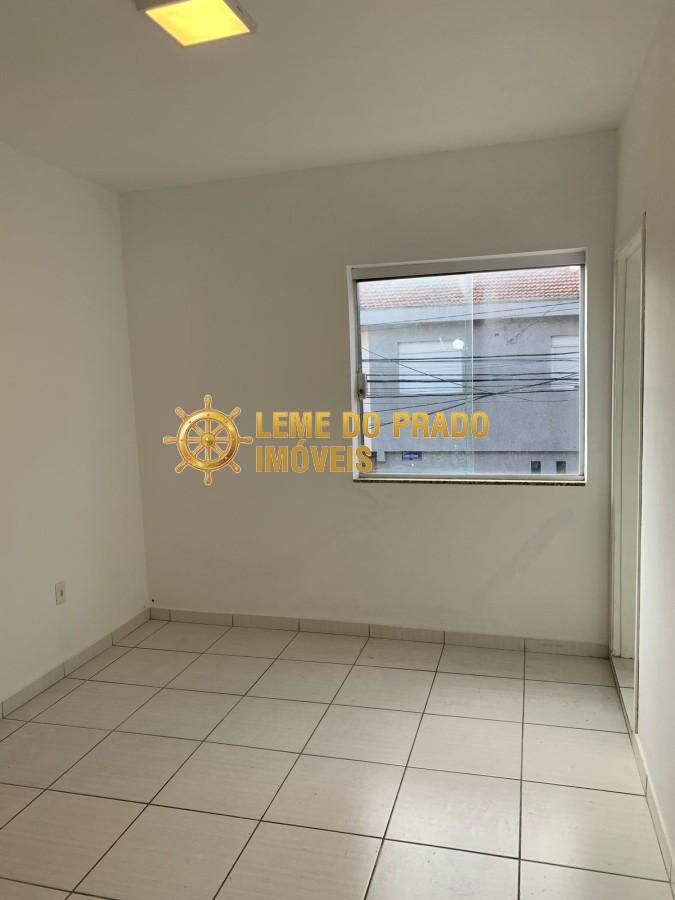 Sobrado para alugar com 2 quartos, 250m² - Foto 9